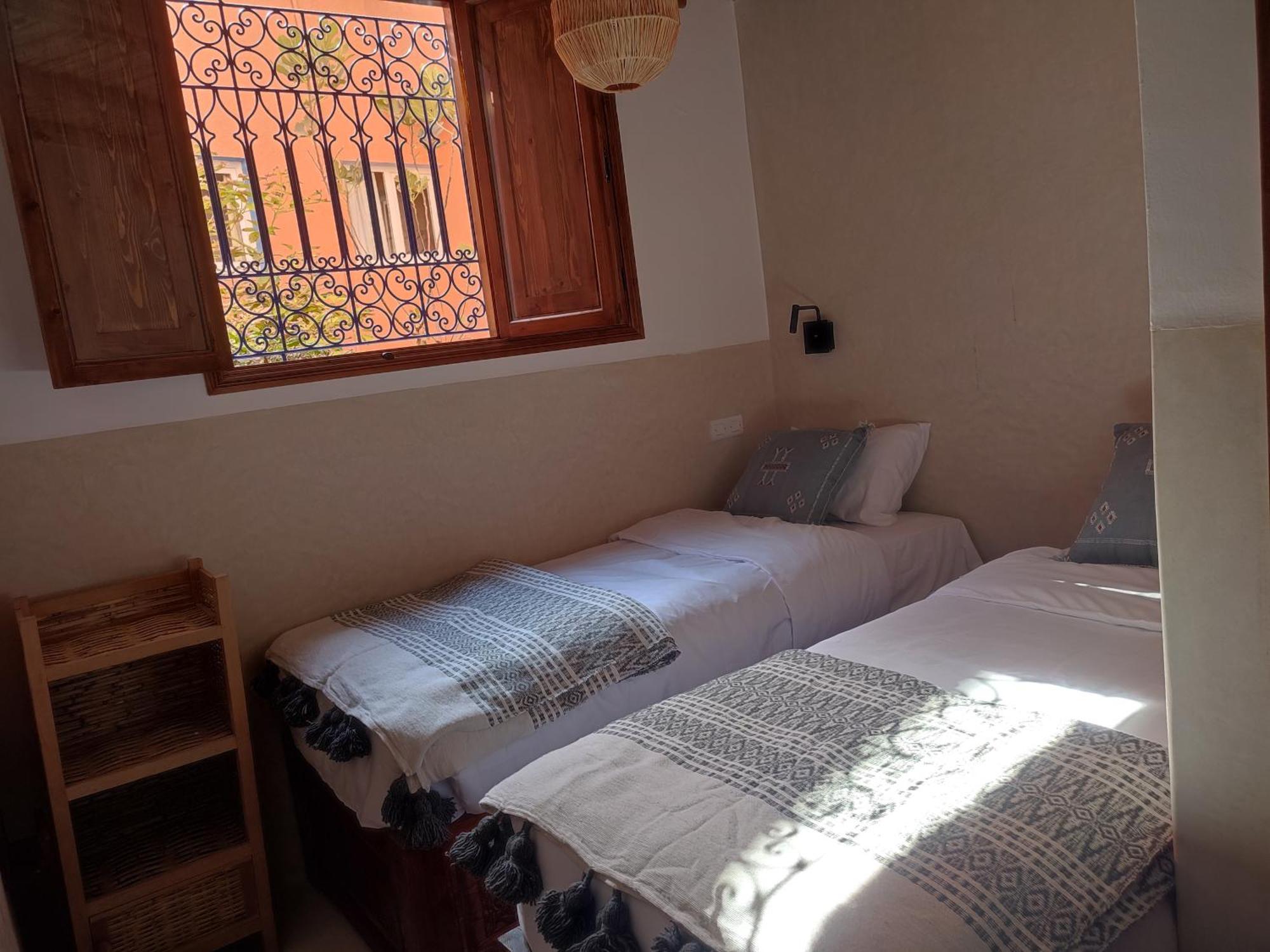 Private Room In Apartment Tov Taghazout Exteriör bild