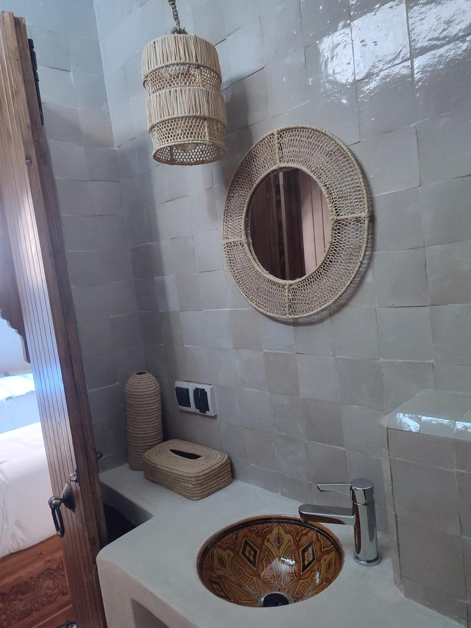 Private Room In Apartment Tov Taghazout Exteriör bild