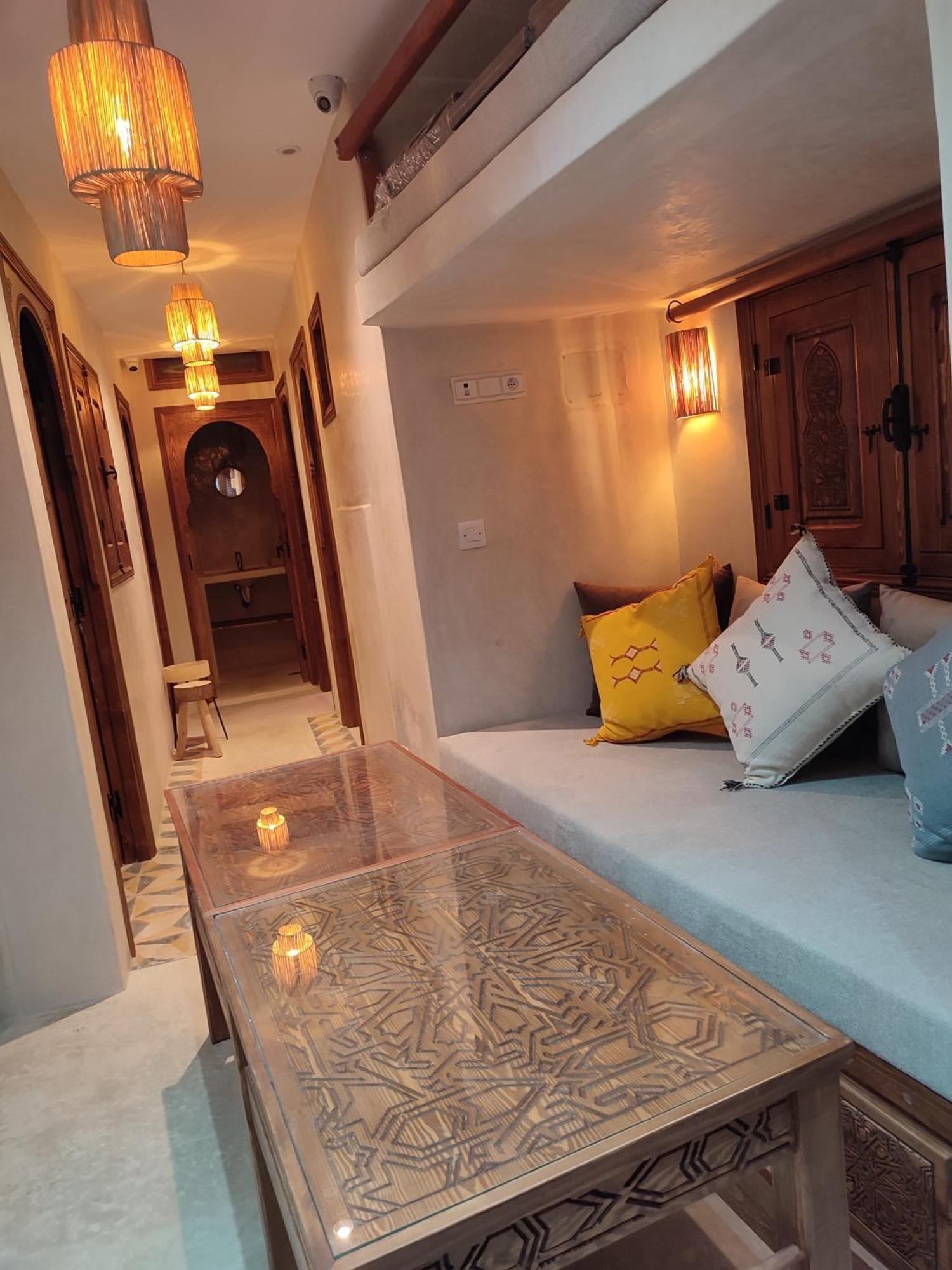 Private Room In Apartment Tov Taghazout Exteriör bild